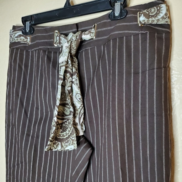 Cato Capri Striped Pants - Picture 3 of 9